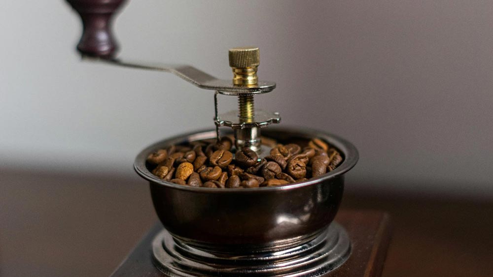 masina de macinat cafeaua cadou pentru unchi