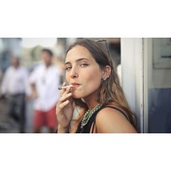Fumatul pasiv: care sunt efectele asupra sănătății publice și ce alternative pot adopta fumătorii pentru a-i proteja pe cei din jur?