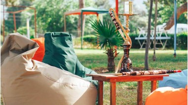 Ce conține aroma de narghilea – tipuri recomandate de pasionați pentru sesiuni de fumat personalizate