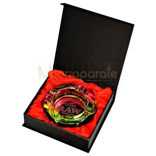 Scrumiera RAW Rainbow Scrumiera multicolora confectionata din sticla marca RAW Rainbow