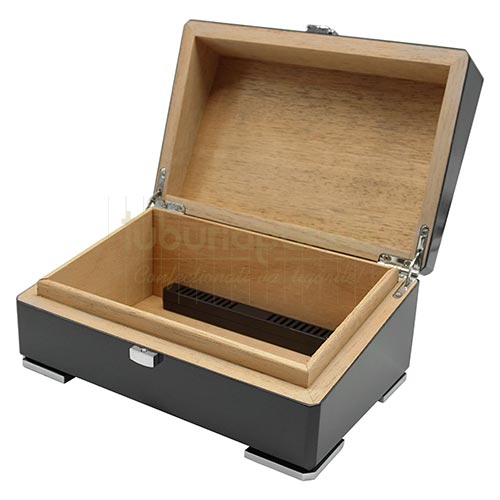 920075 Humidor Angelo Black High Humidor pentru trabucuri Angelo Black High cu umidificator inclus