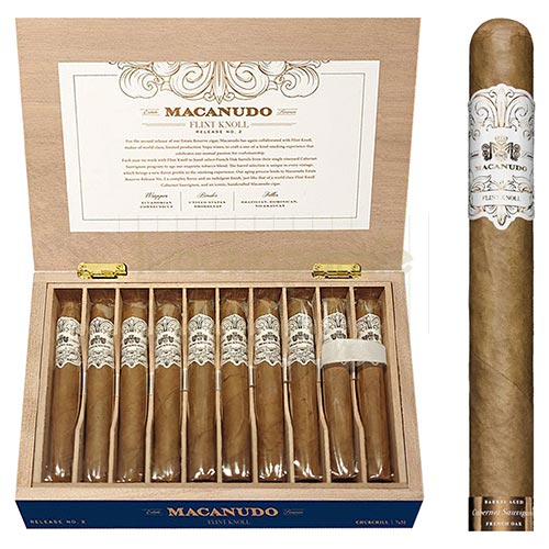 Trabucuri Macanudo Estate Reserve Oak Barrel Churchill (10) Cutie din lemn cu 10 trabucuri Macanudo Estate Reserve Oak Barrel Churchill de origine Republica Dominicana