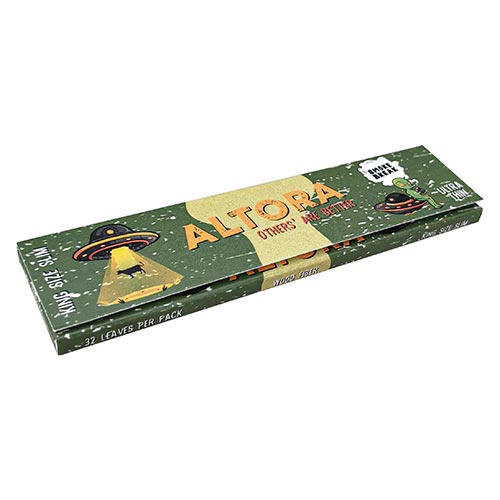 Foite Rulat Tutun Altora King Size Slim Alien Invasion (14 gsm) Foite pentru rulat tutun Altora King Size Slim Alien Invasion de culoare verzi in pachet de 32 foite