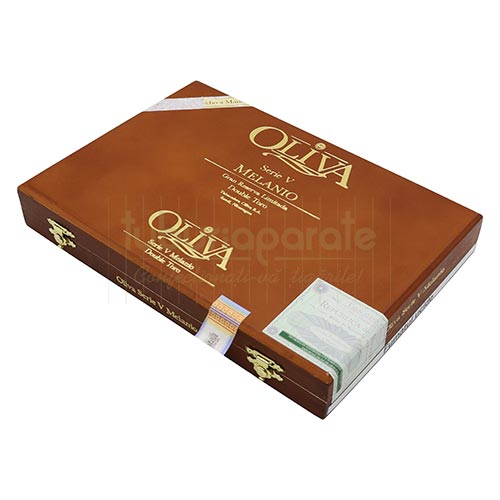 Trabucuri Oliva Serie V Melanio Double Toro (10) Cutie cu 10 trabucuri Oliva Serie V Melanio Double Toro cu lungimea de 152 mm